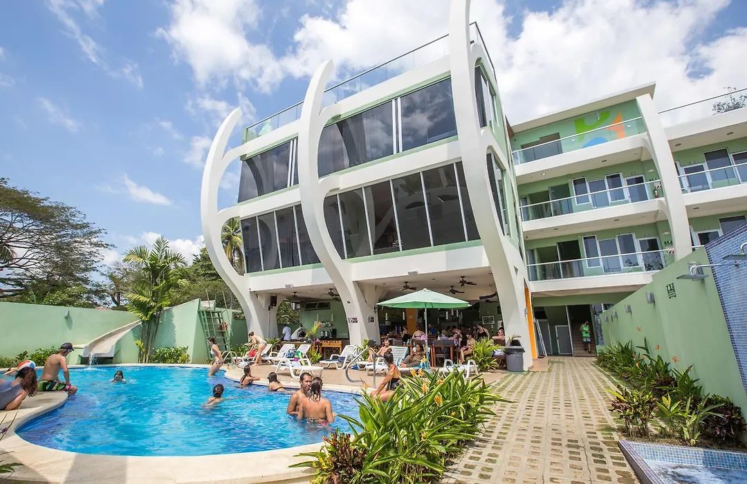 Room2Board Hostel And Surf School-1